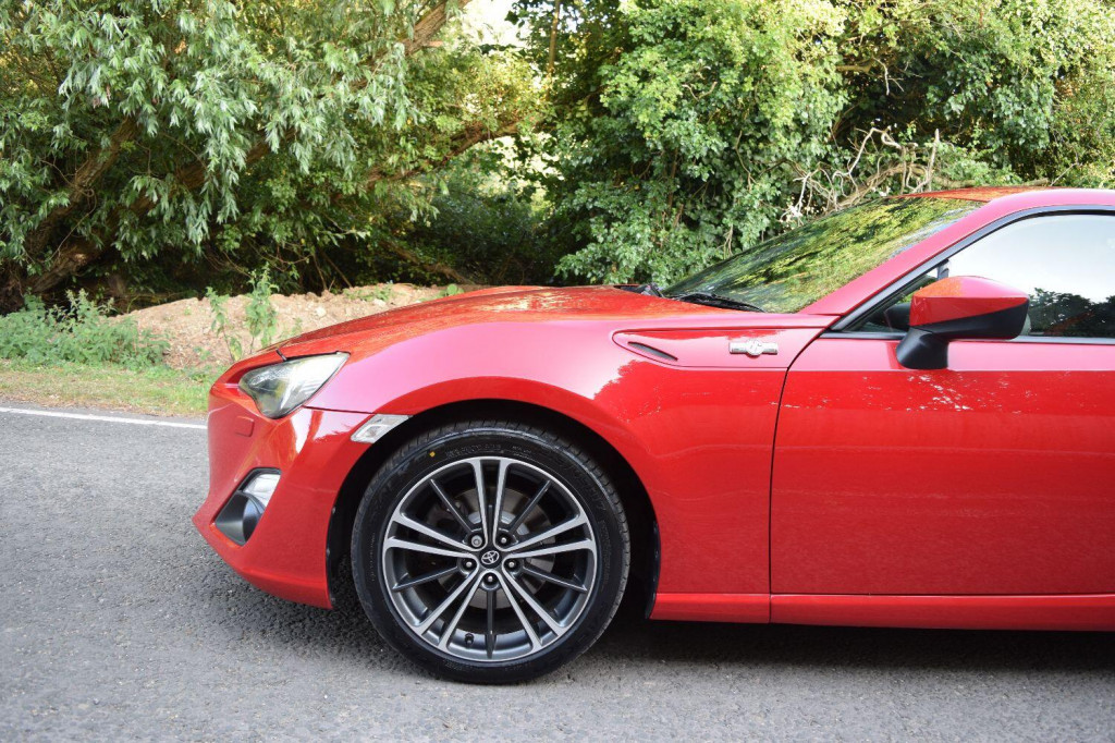 TOYOTA GT86