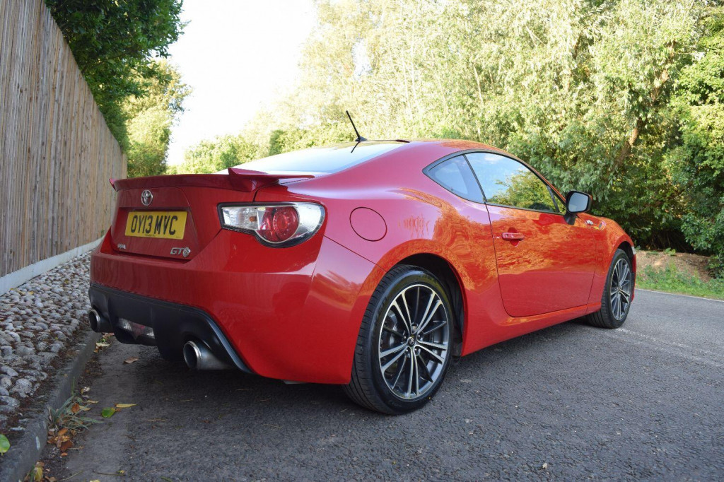 TOYOTA GT86
