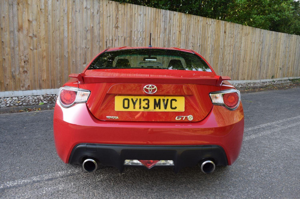 TOYOTA GT86