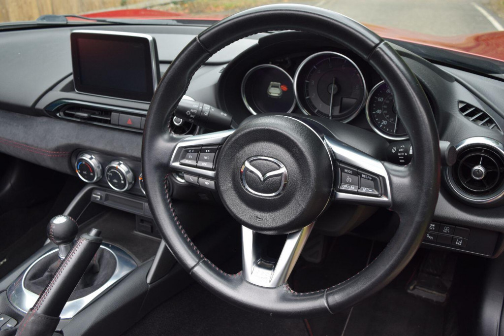 MAZDA MX-5