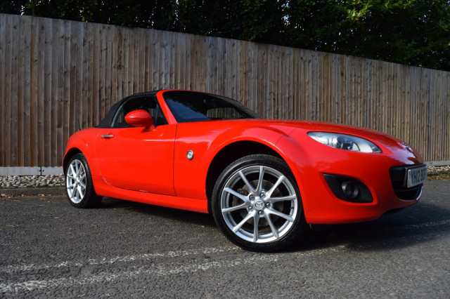 MAZDA MX-5 2.0 i Sport Tech
