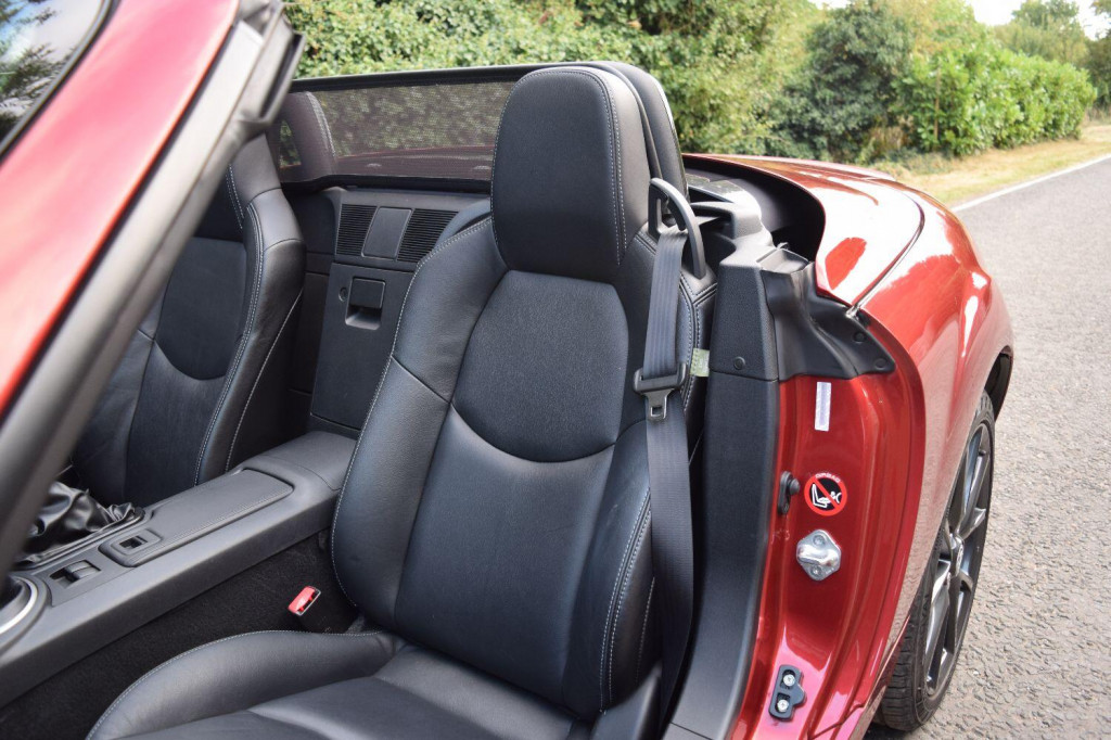 MAZDA MX-5