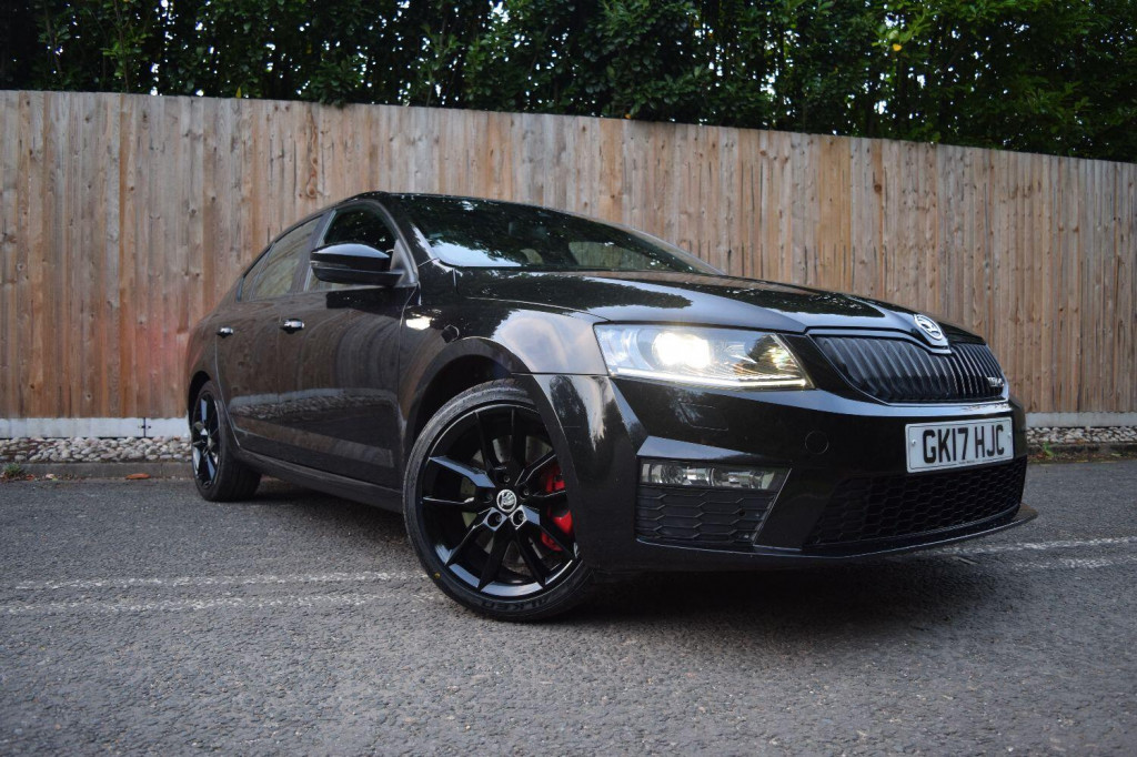 View SKODA OCTAVIA 2.0 TSI vRS