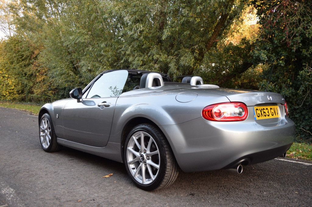 MAZDA MX-5