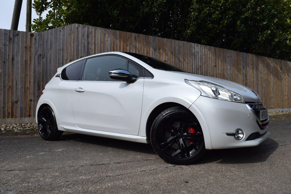 View PEUGEOT 208 1.6 THP GTi Prestige