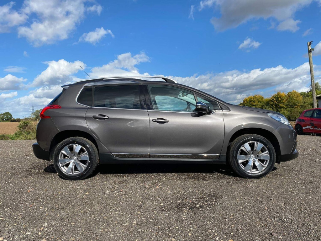 View PEUGEOT 2008 1.2 VTi PureTech Allure Euro 5 5dr