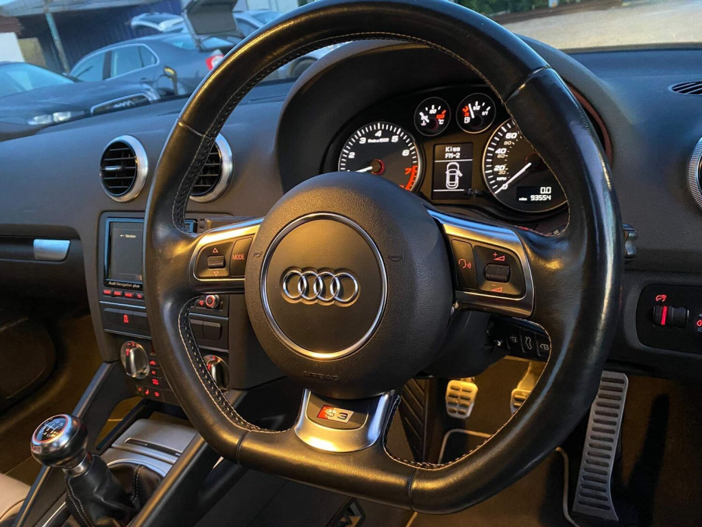 AUDI S3