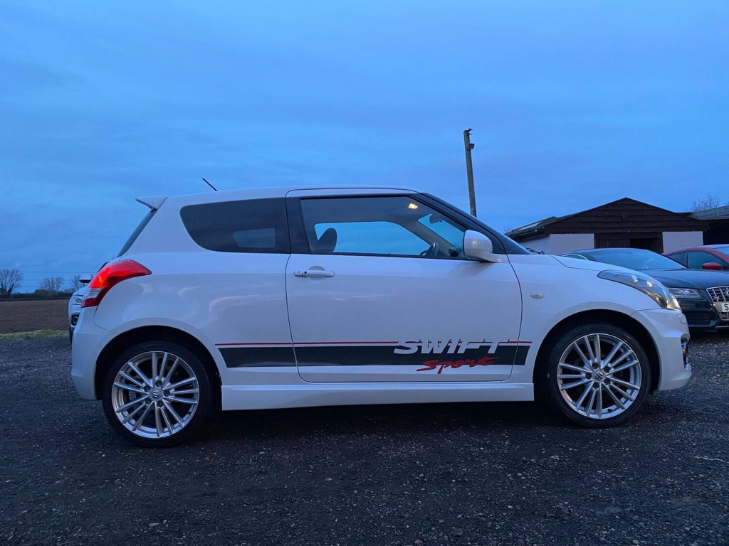 View SUZUKI SWIFT 1.6 Sport Euro 5 3dr