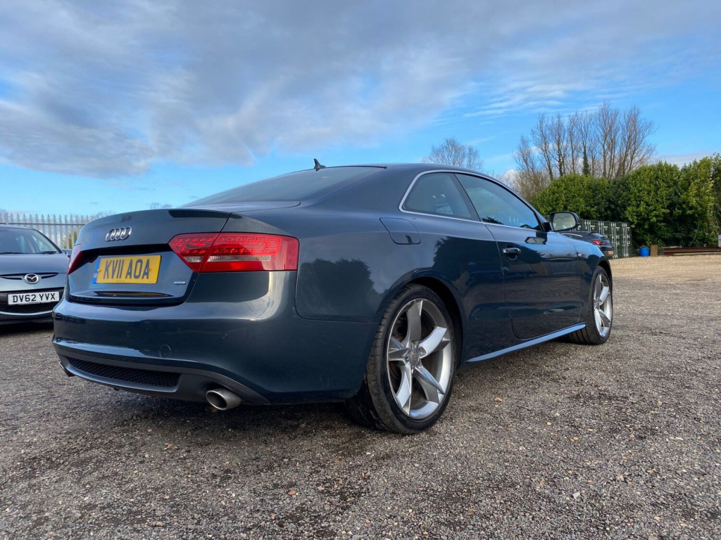View AUDI A5 3.0 TDI V6 S line Special Edition Tiptronic quattro Euro 4 2dr