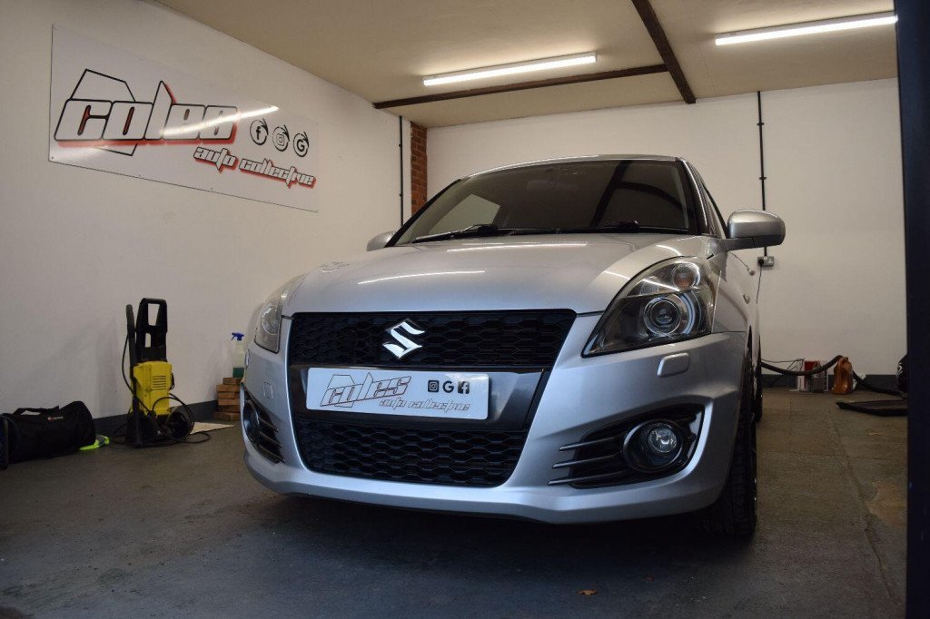 SUZUKI SWIFT