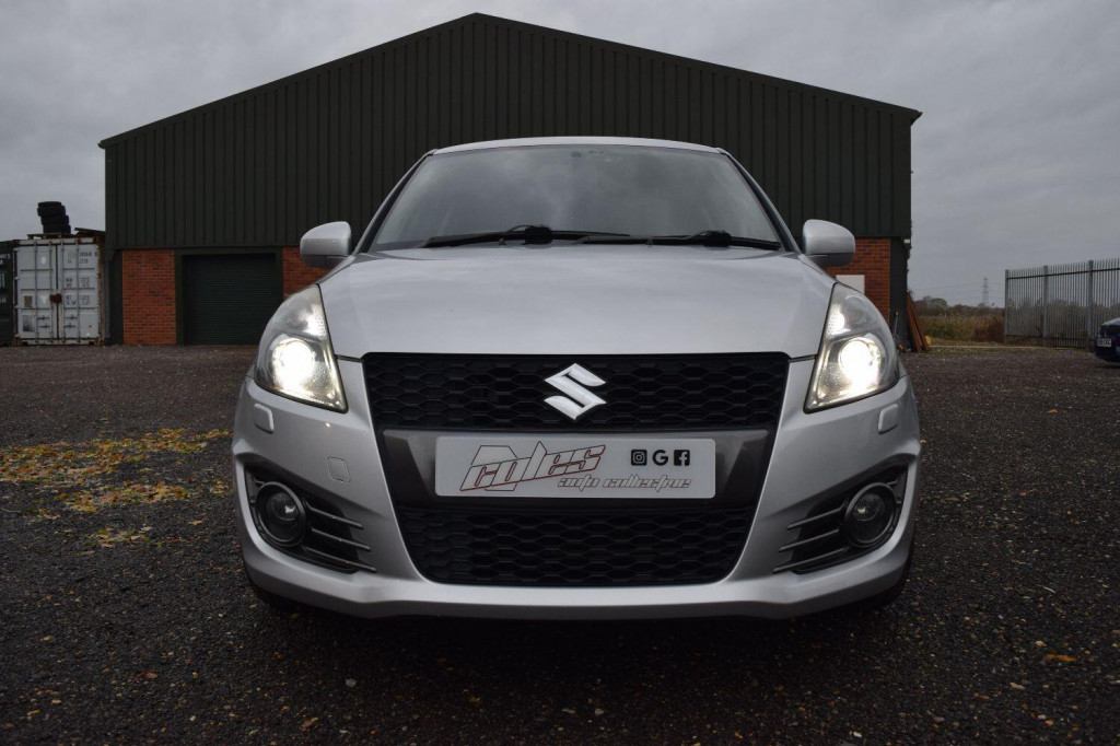 SUZUKI SWIFT