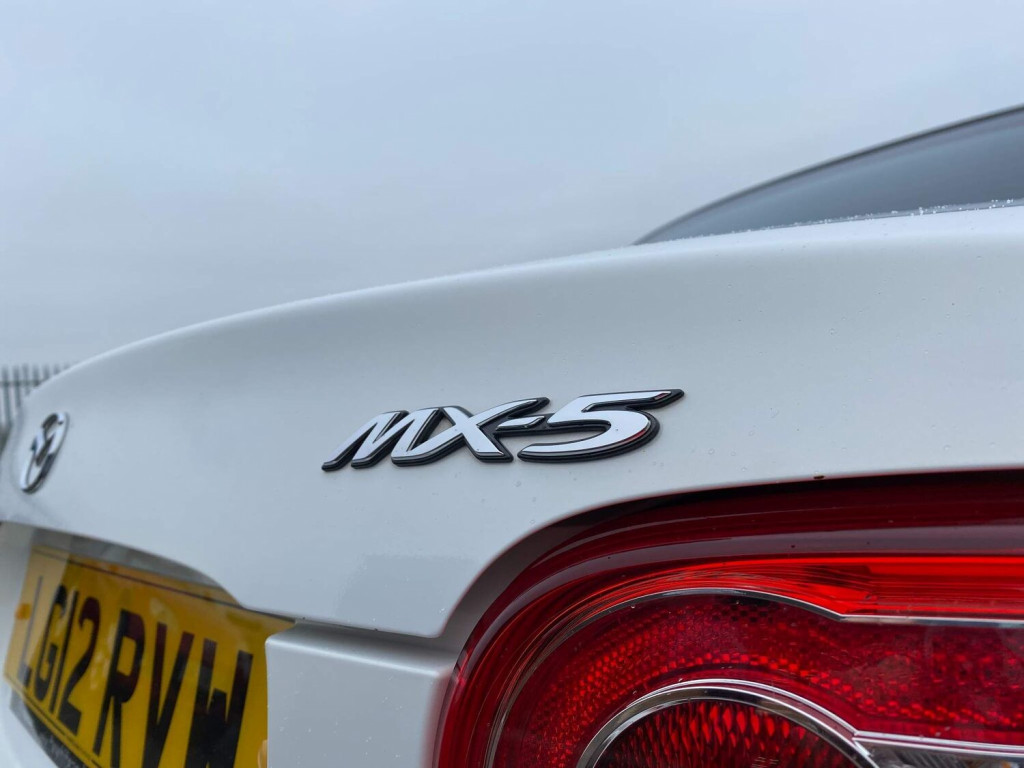 MAZDA MX-5