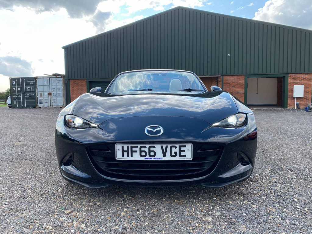 MAZDA MX-5