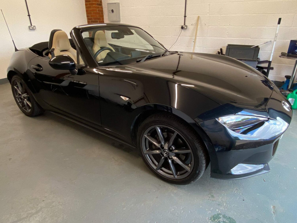 MAZDA MX-5