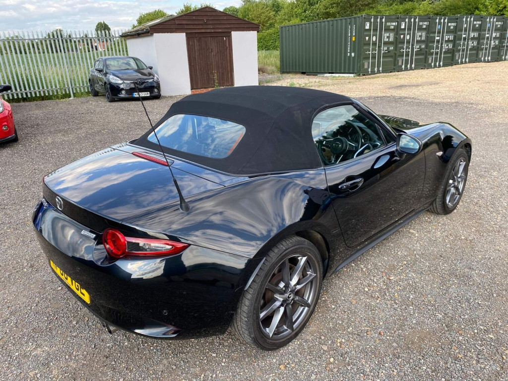 MAZDA MX-5