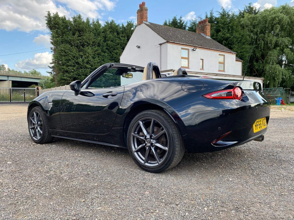 MAZDA MX-5