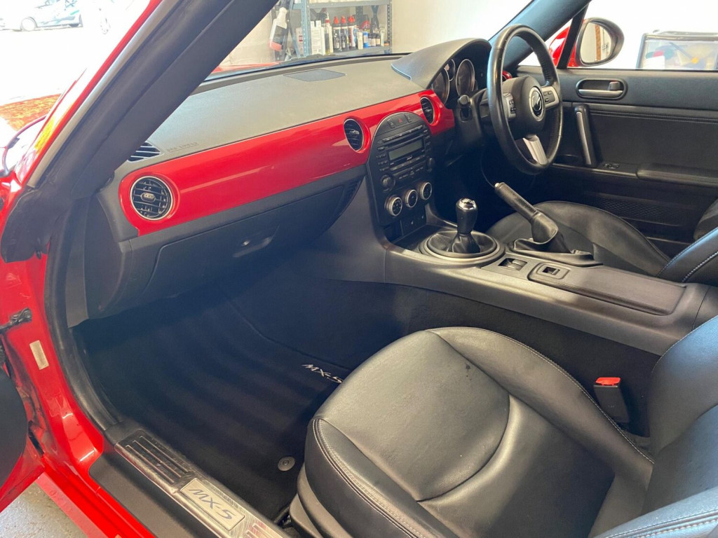 MAZDA MX-5