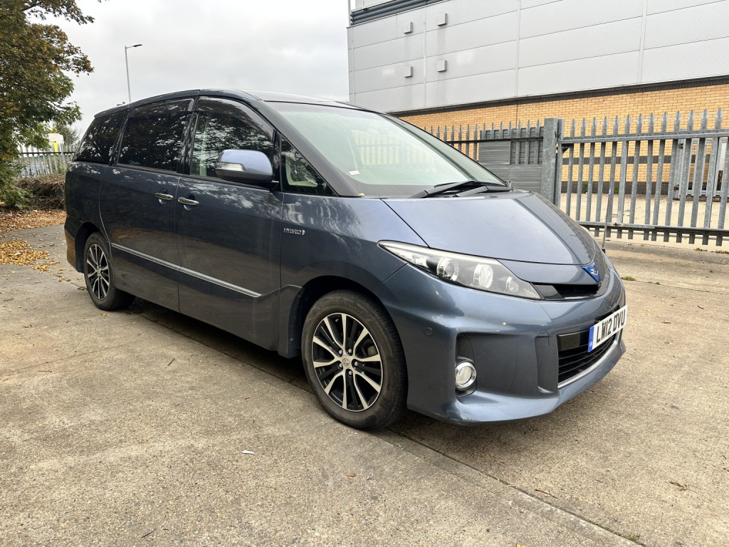 TOYOTA ESTIMA