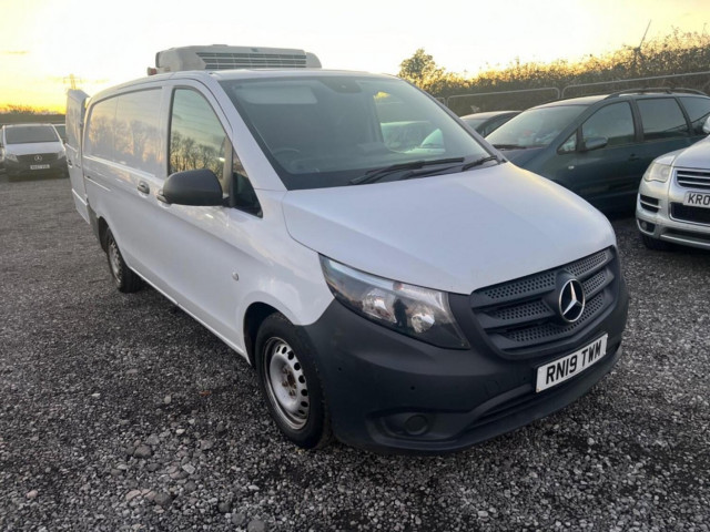 MERCEDES-BENZ VITO