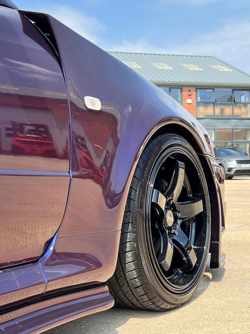 NISSAN SKYLINE