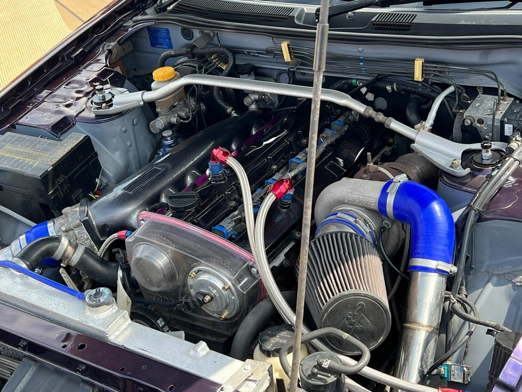 NISSAN SKYLINE