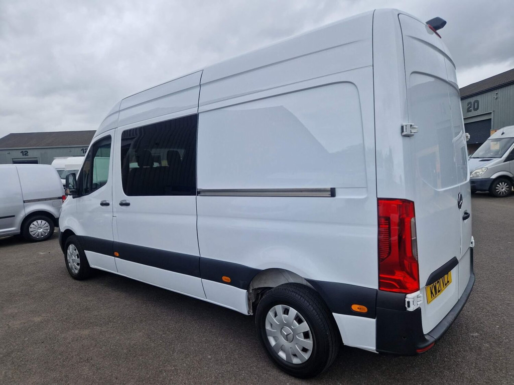 MERCEDES-BENZ SPRINTER