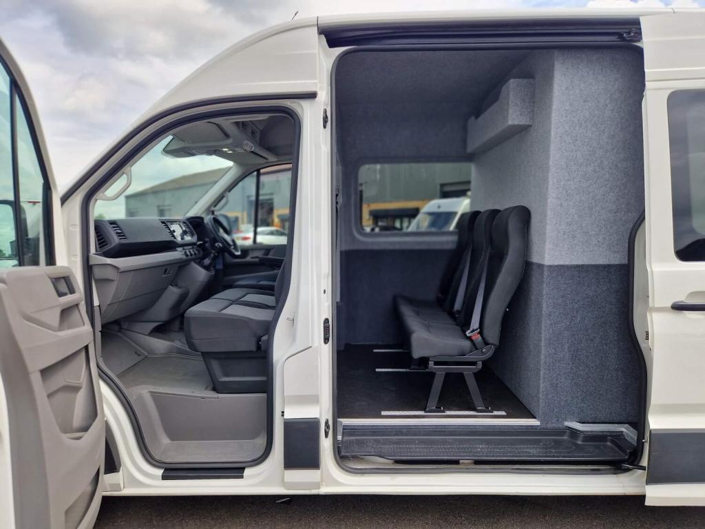 VOLKSWAGEN CRAFTER