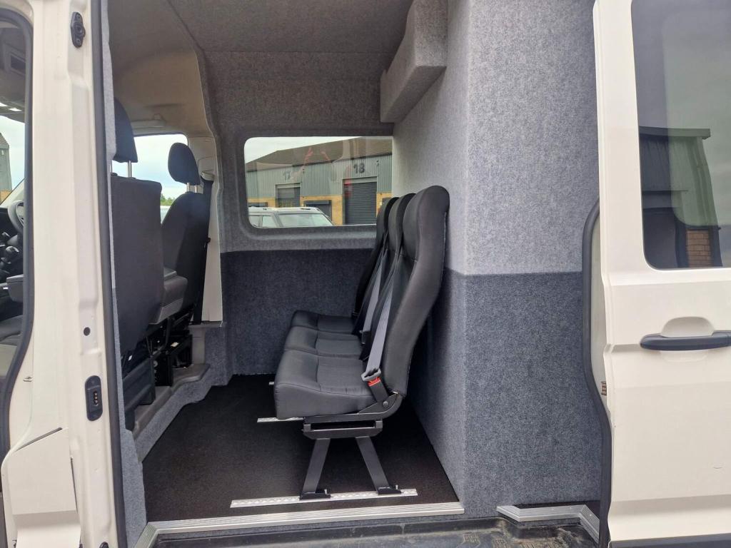VOLKSWAGEN CRAFTER