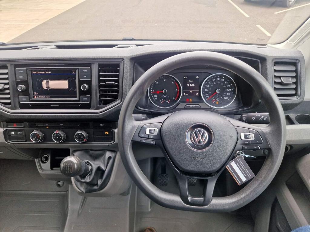 VOLKSWAGEN CRAFTER