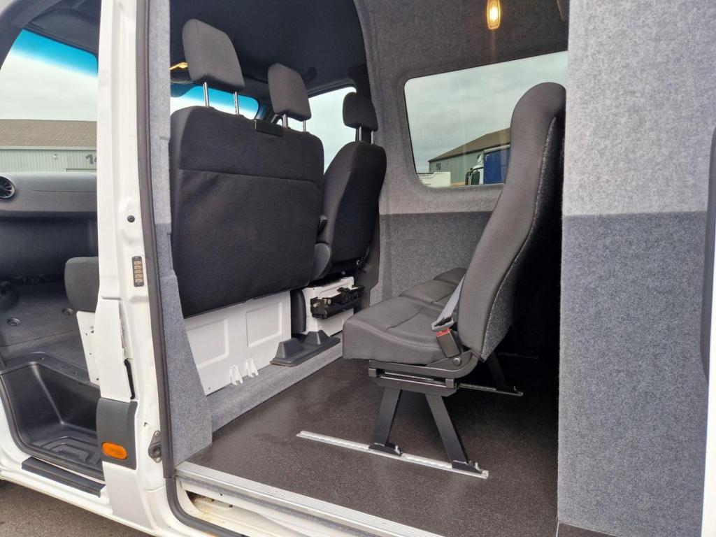 MERCEDES-BENZ SPRINTER