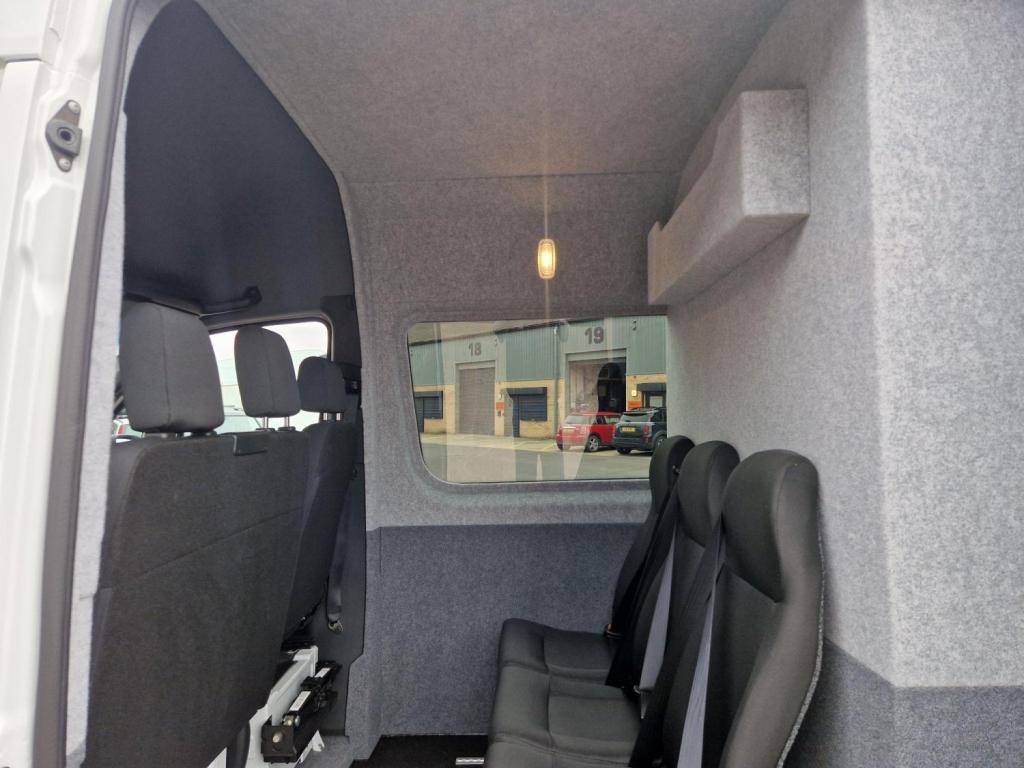 MERCEDES-BENZ SPRINTER