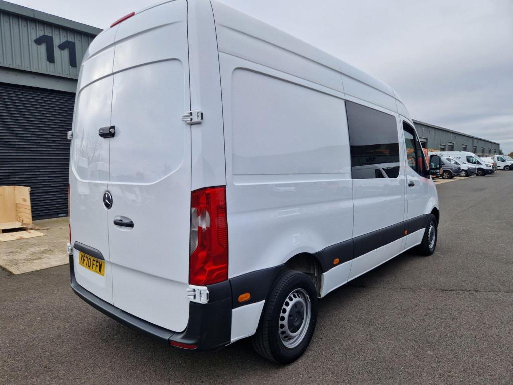 MERCEDES-BENZ SPRINTER