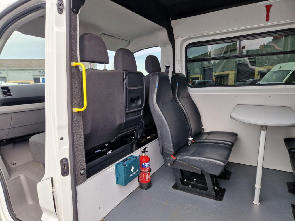 VOLKSWAGEN CRAFTER