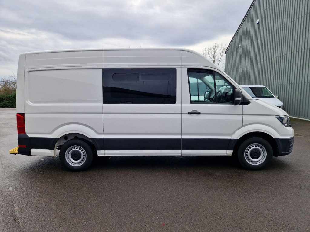 VOLKSWAGEN CRAFTER