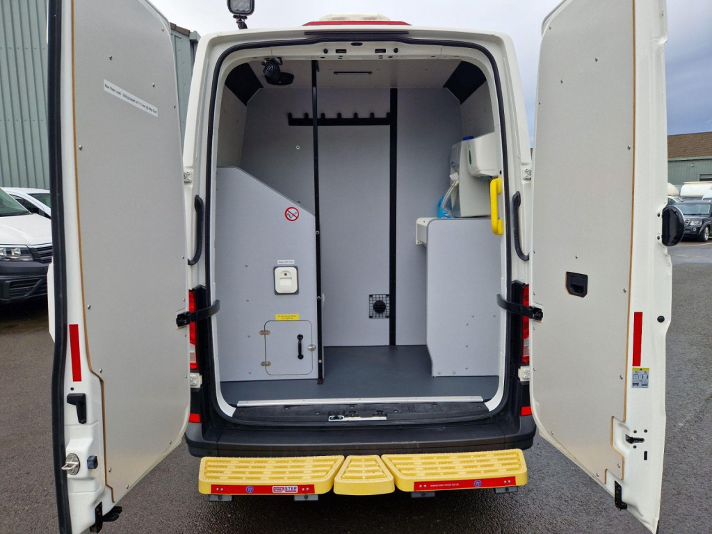 VOLKSWAGEN CRAFTER