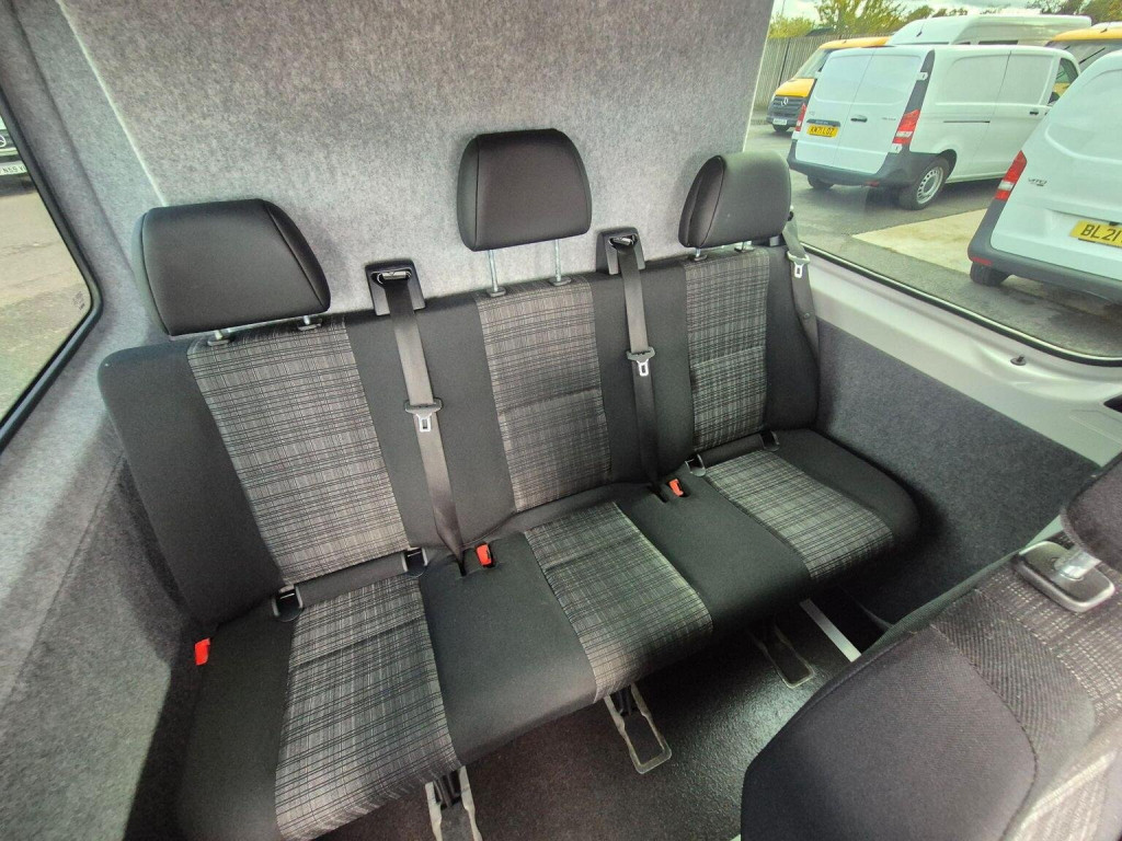 MERCEDES-BENZ SPRINTER