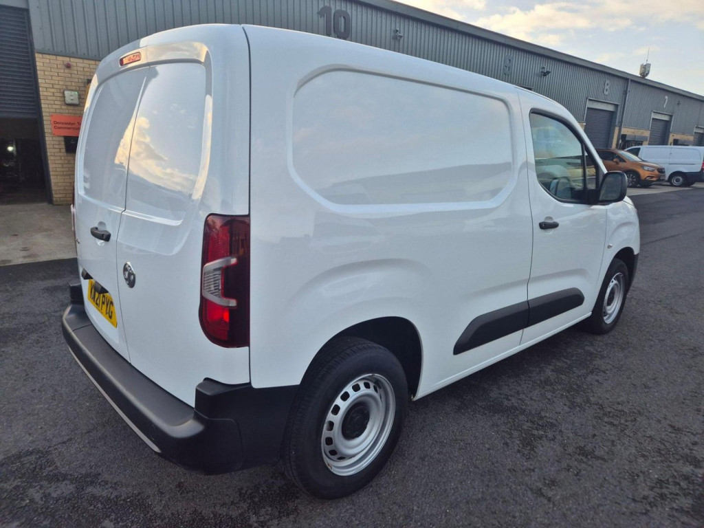 VAUXHALL COMBO