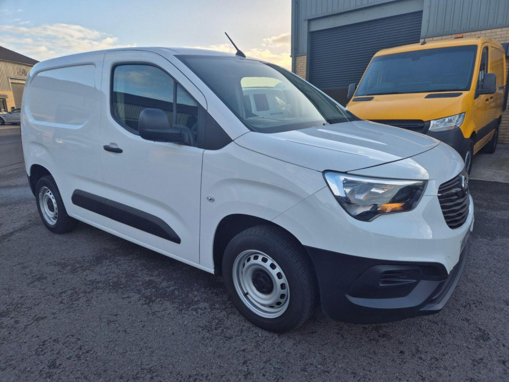 VAUXHALL COMBO