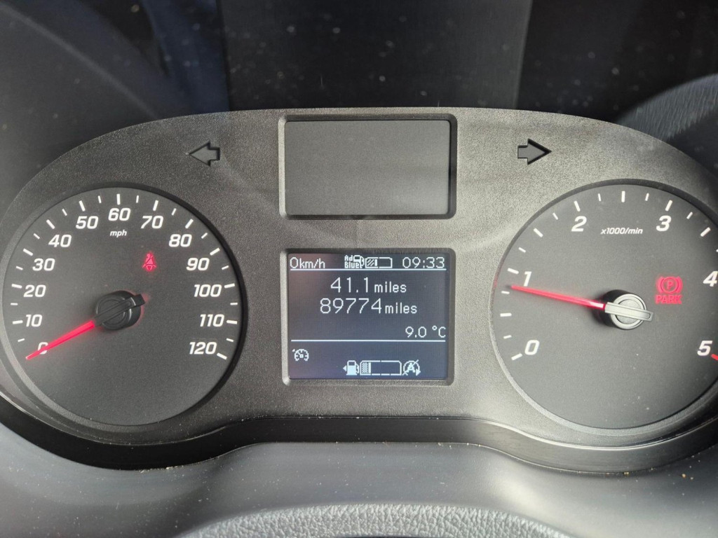 MERCEDES-BENZ SPRINTER