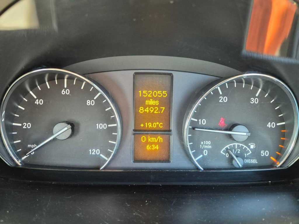 MERCEDES-BENZ SPRINTER