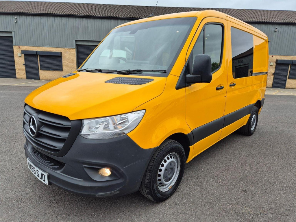 MERCEDES-BENZ SPRINTER