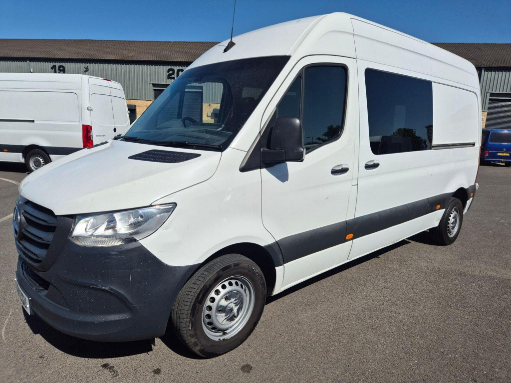 MERCEDES-BENZ SPRINTER