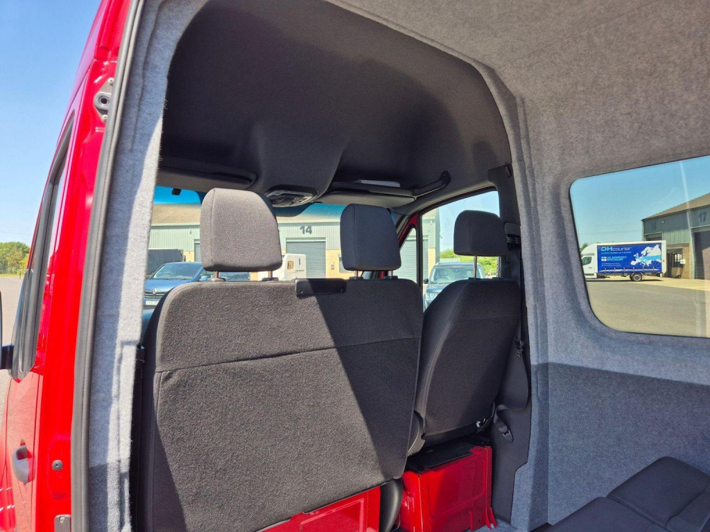 MERCEDES-BENZ SPRINTER