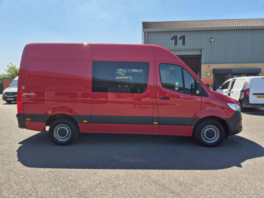 MERCEDES-BENZ SPRINTER