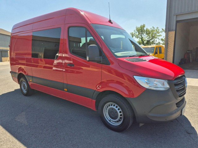 MERCEDES-BENZ SPRINTER