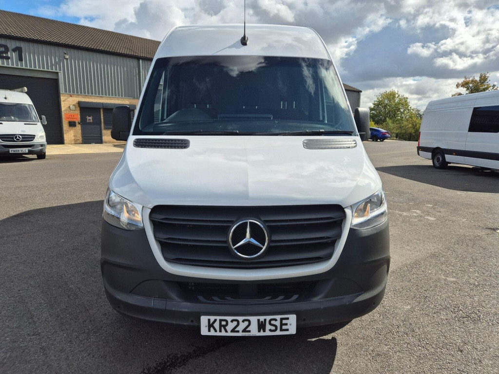 MERCEDES-BENZ SPRINTER