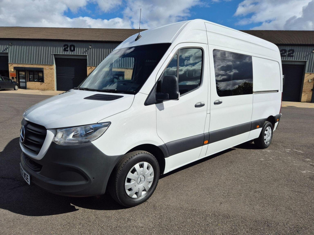 MERCEDES-BENZ SPRINTER