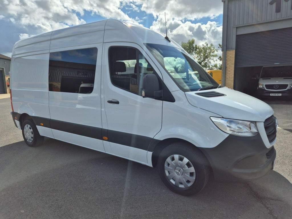 MERCEDES-BENZ SPRINTER