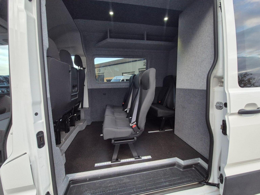 VOLKSWAGEN CRAFTER
