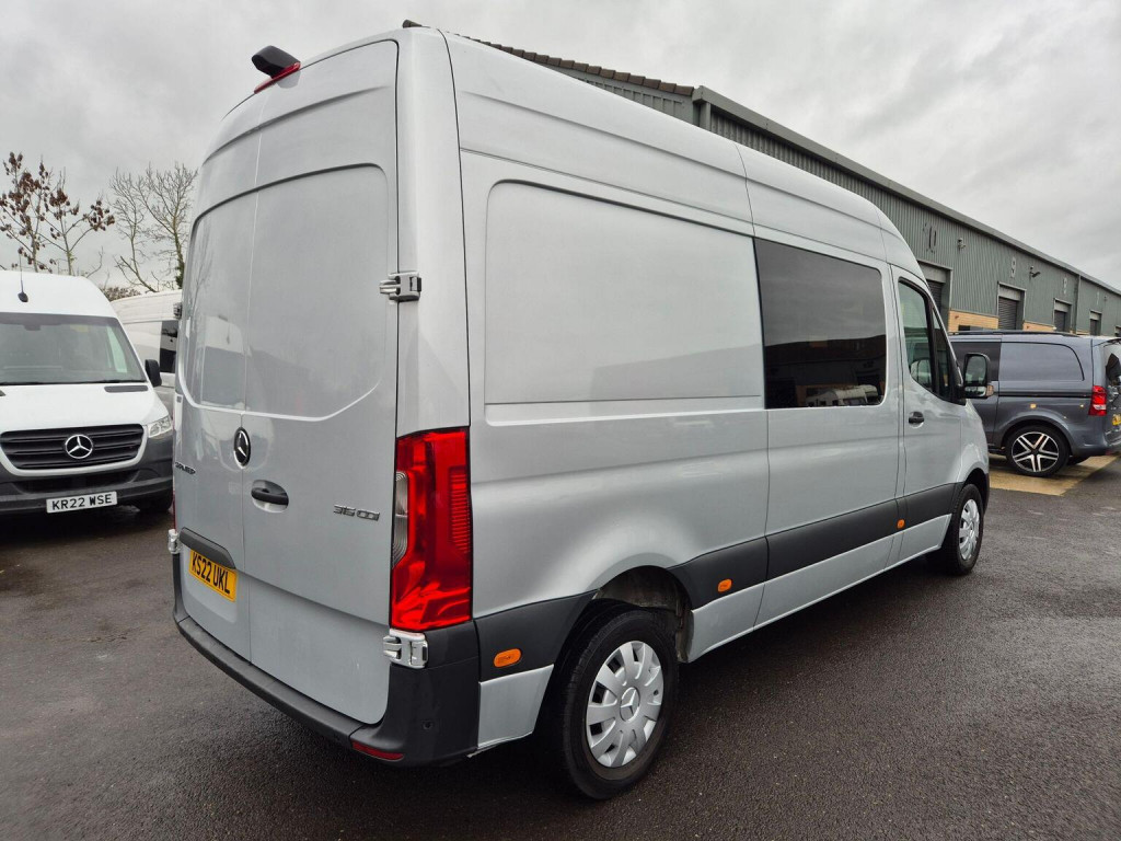 MERCEDES-BENZ SPRINTER